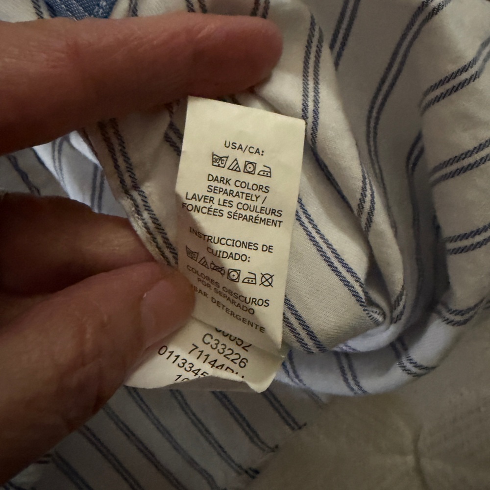 Excellent condition Chaps size L Men's White and Blue Striped Button Down Shirt - Picture 10 of 11